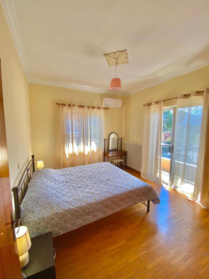 Dimitris Apartment Diakopto Bagian luar foto